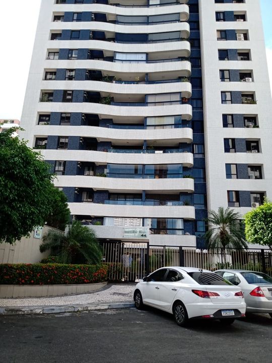 Captação de Apartamento a venda na Rua Sócrates Guanaes Gomes, Candeal, Salvador, BA